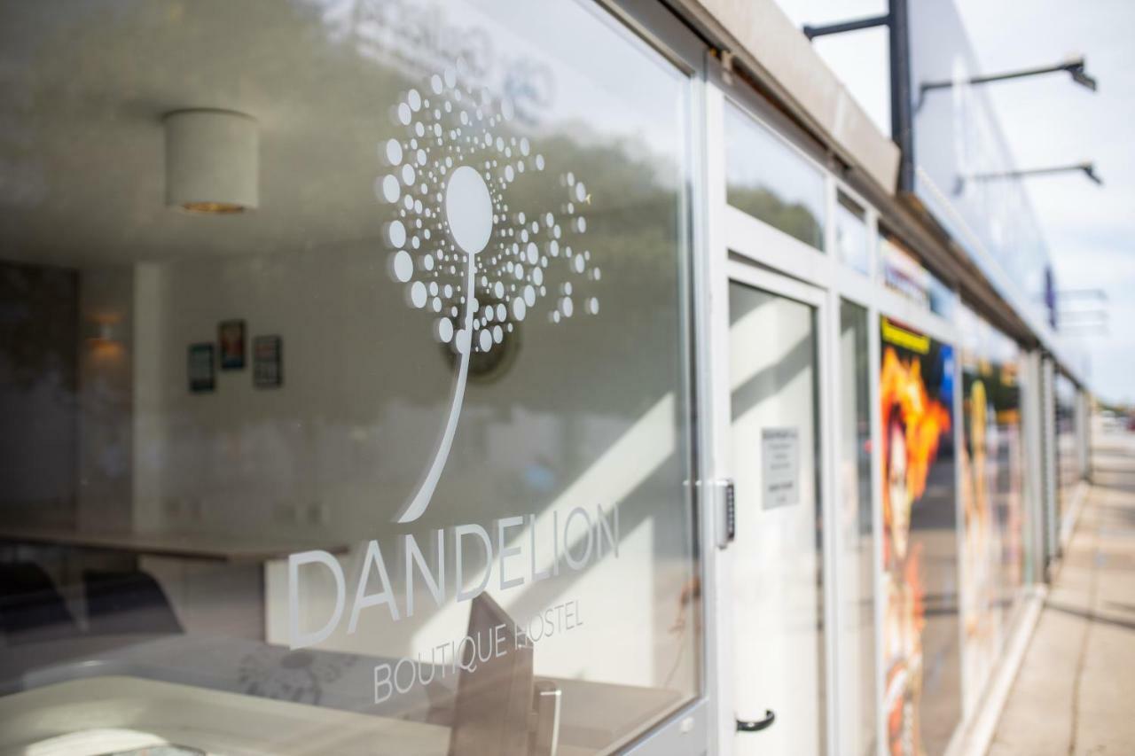 ザダル Dandelionホステル エクステリア 写真